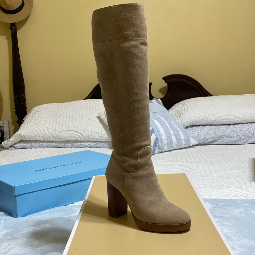 Michael Kors Regina platform suede boot